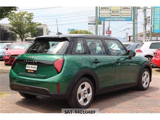 Bmw MINI 2025-06 8208728-2