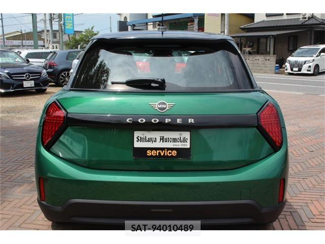 Bmw MINI 2025-06 8208728-4