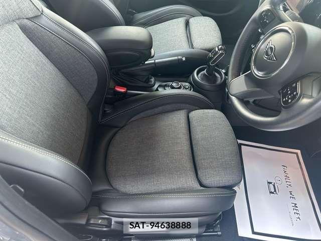 Bmw MINI 2022-04 8208730-11