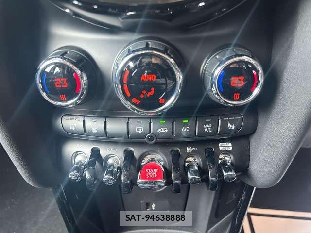 Bmw MINI 2022-04 8208730-18