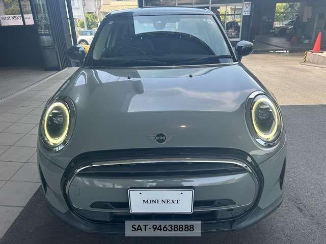 Bmw MINI 2022-04 8208730-1