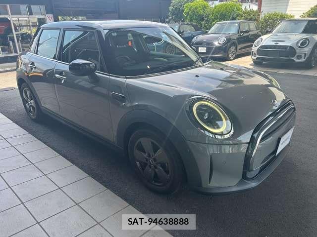 Bmw MINI 2022-04 8208730-2