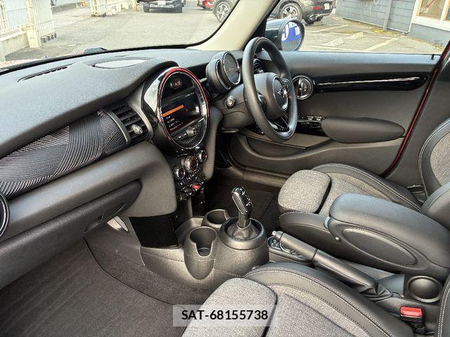 Bmw MINI 2020-09 8208731-8