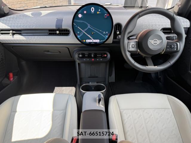 Bmw MINI 2025-06 8245925-1