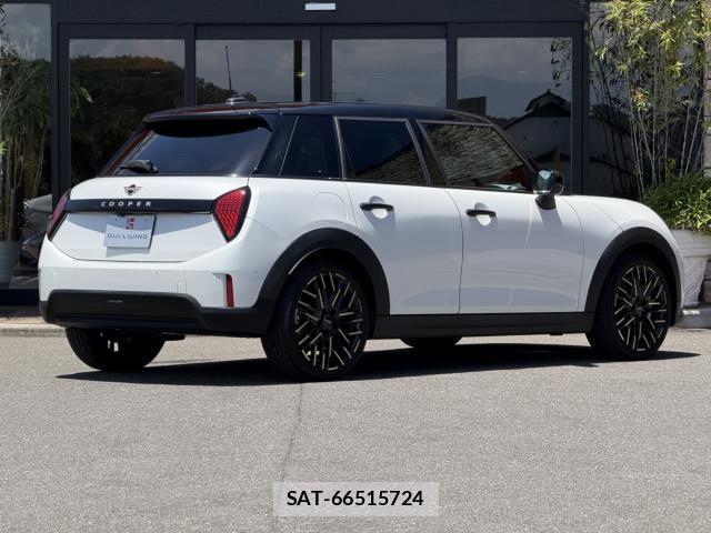Bmw MINI 2025-06 8245925-2