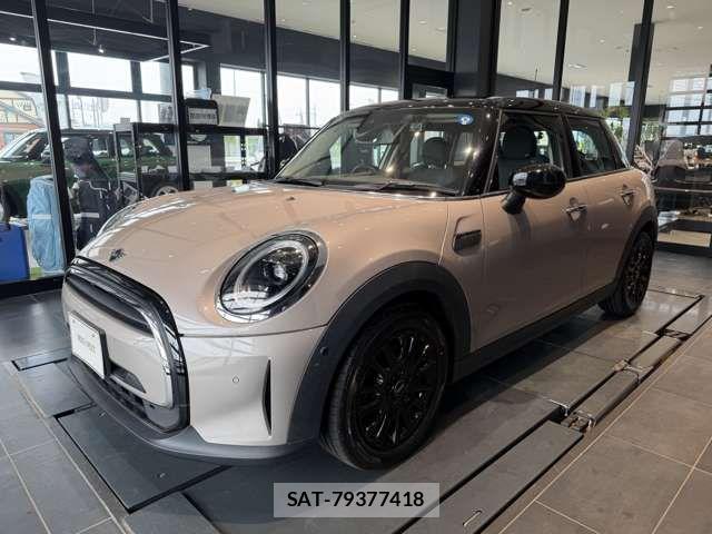 Bmw MINI 2023-06 8354952-5