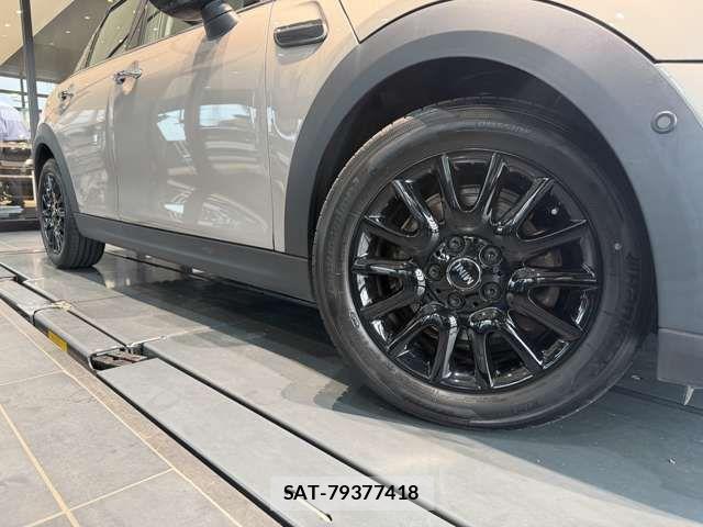 Bmw MINI 2023-06 8354952-6