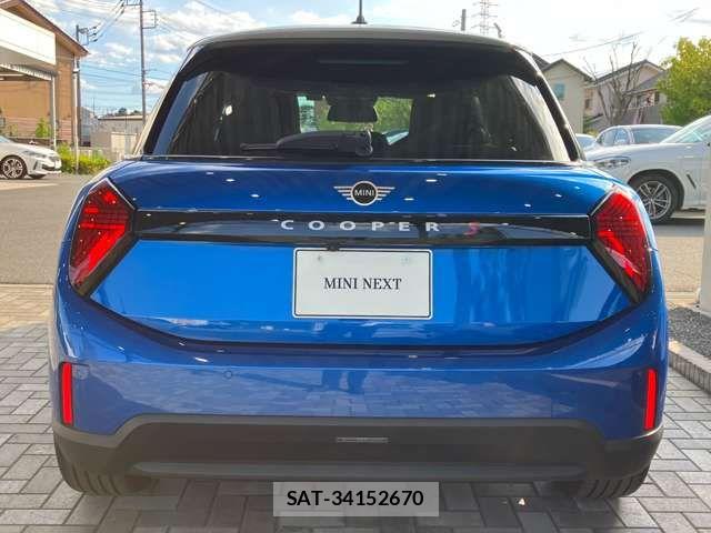 Bmw MINI 2024-11 8354949-4
