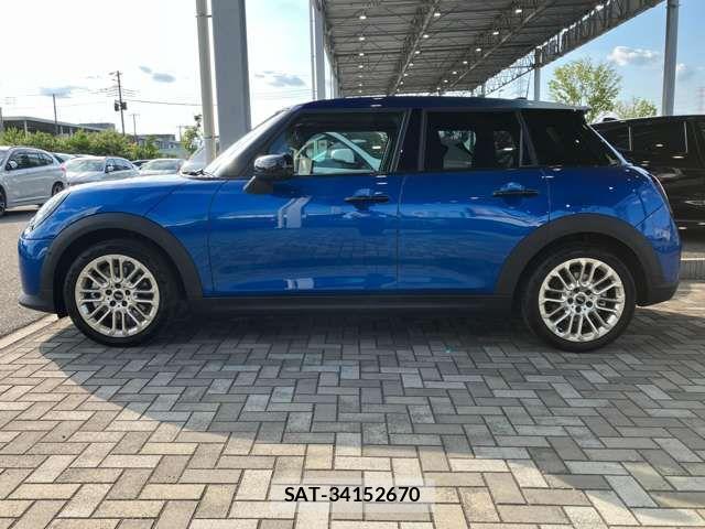 Bmw MINI 2024-11 8354949-5