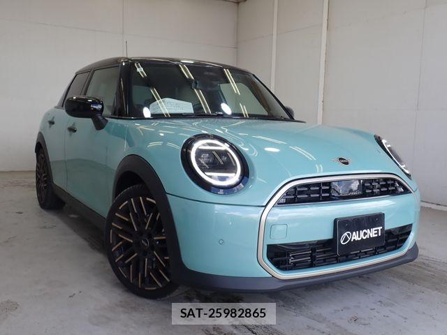 Bmw MINI 2025-03 8354951-0