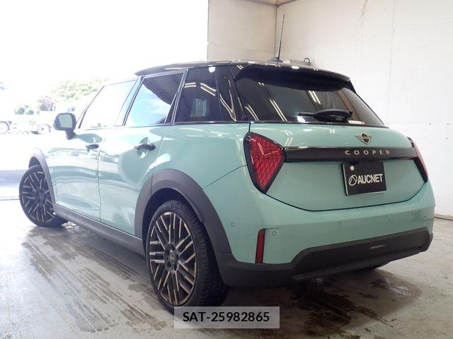 Bmw MINI 2025-03 8354951-2