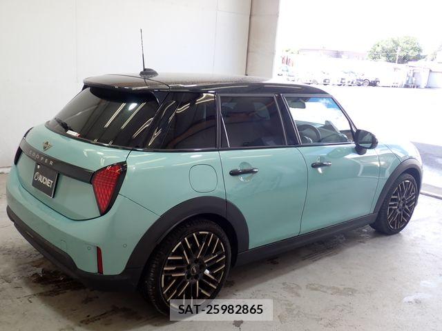 Bmw MINI 2025-03 8354951-7