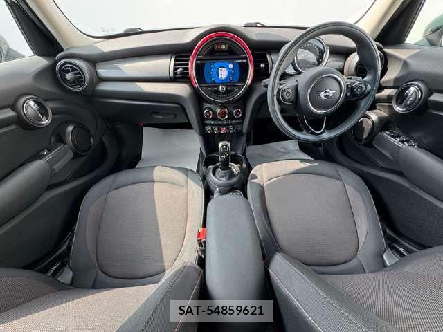 Bmw MINI 2019-06 8367008-1