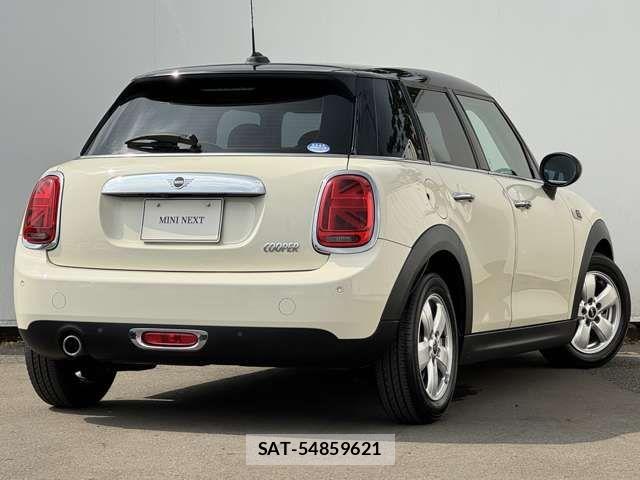 Bmw MINI 2019-06 8367008-2