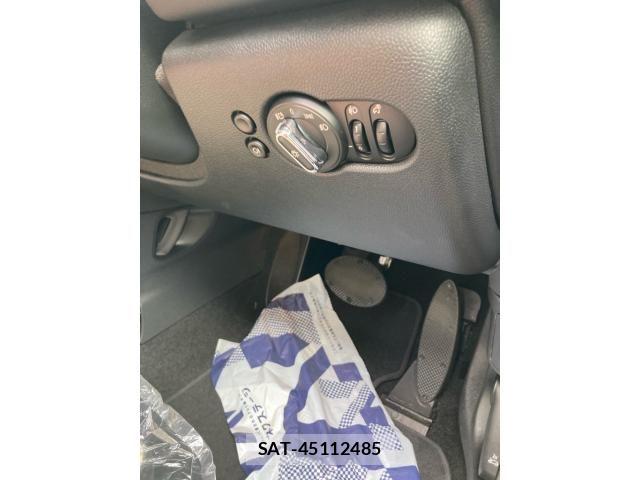 Bmw MINI 2023-04 8413597-13