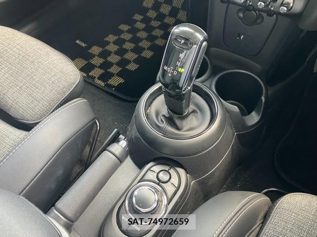 Bmw MINI 2021-10 8413599-18