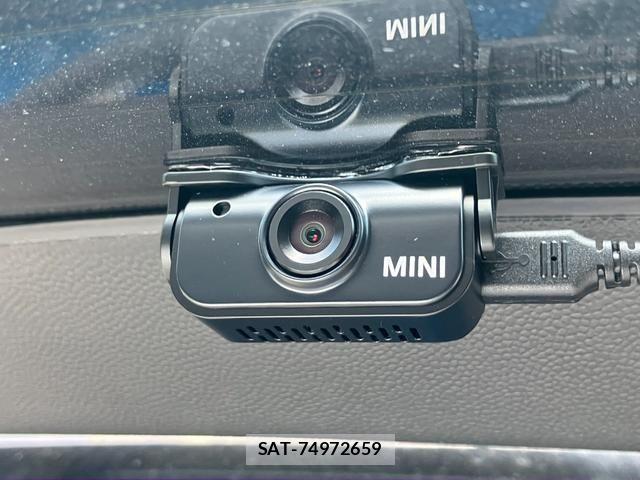Bmw MINI 2021-10 8413599-24