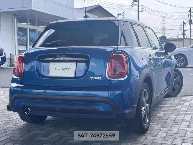 Bmw MINI 2021-10 8413599-2