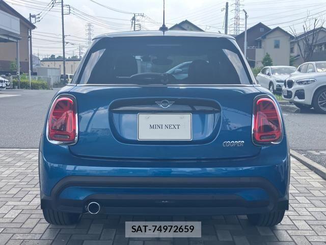 Bmw MINI 2021-10 8413599-4