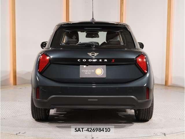 Bmw MINI 2025-09 8457902-8
