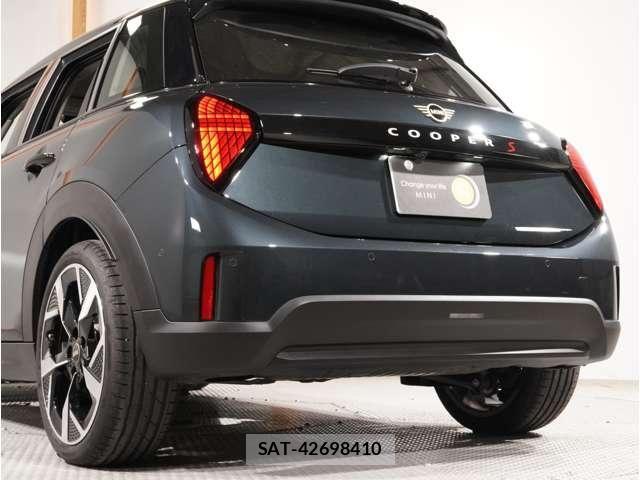Bmw MINI 2025-09 8457902-24