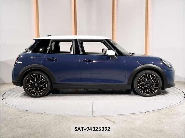 Bmw MINI 2025-06 8457904-20