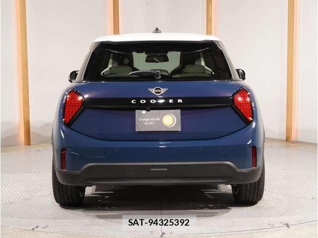 Bmw MINI 2025-06 8457904-7
