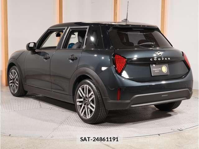 Bmw MINI 2025-08 8457903-1
