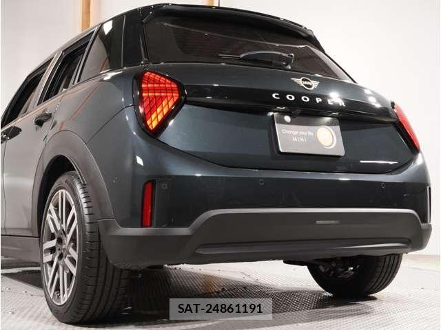 Bmw MINI 2025-08 8457903-25