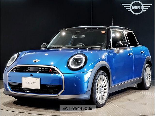 Bmw MINI 2024-10 8660245-0