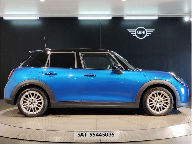 Bmw MINI 2024-10 8660245-3