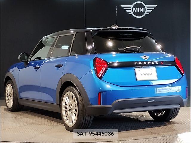 Bmw MINI 2024-10 8660245-6