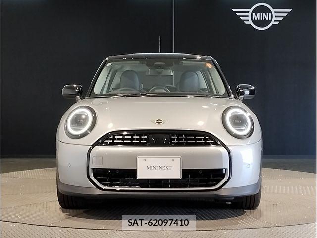 Bmw MINI 2025-06 8660247-3