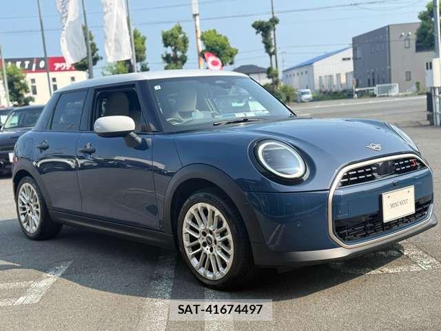 Bmw MINI 2025-07 8666509-17