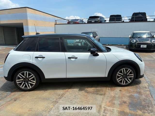 Bmw MINI 2025-10 8666512-3