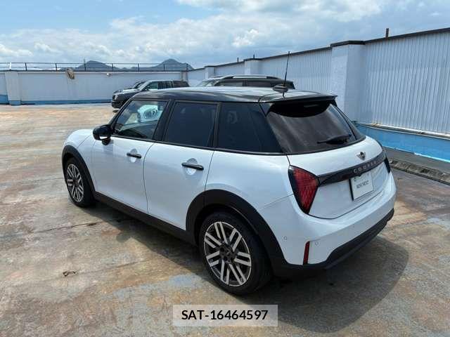 Bmw MINI 2025-10 8666512-6