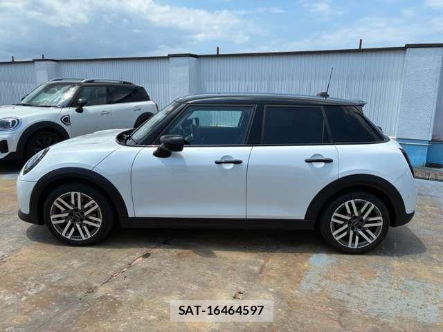 Bmw MINI 2025-10 8666512-7