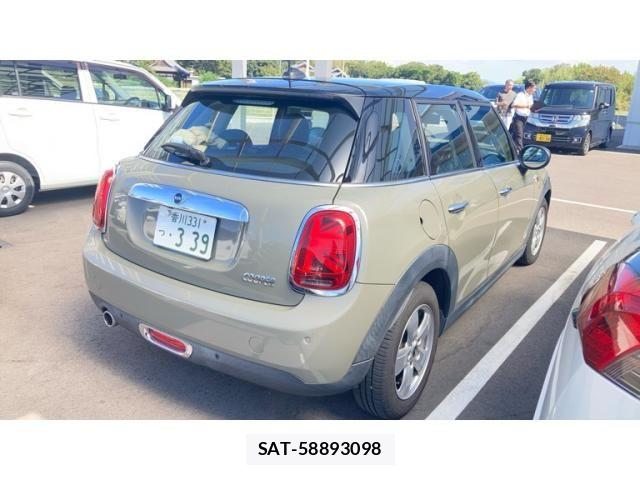 Bmw MINI 2019-10 8660246-4