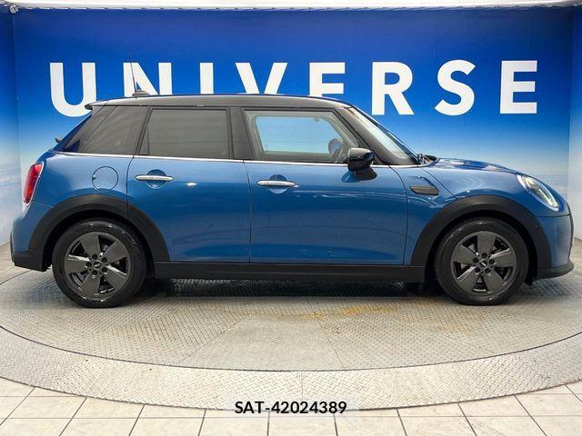 Bmw MINI 2022-06 8685955-18