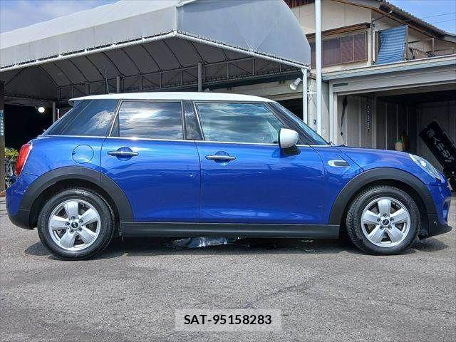 Bmw MINI 2019-11 8685956-15