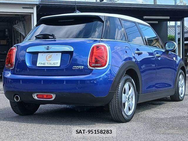 Bmw MINI 2019-11 8685956-16