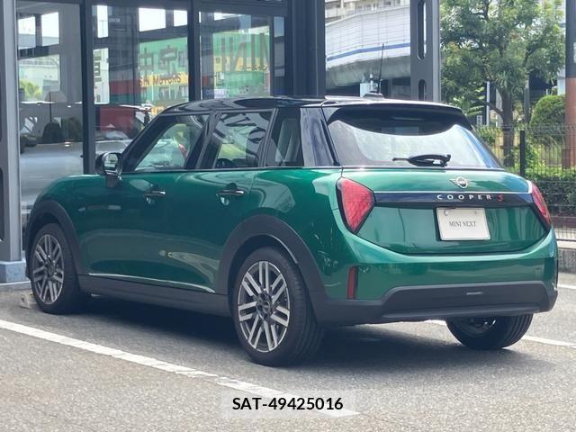 Bmw MINI 2026-02 8743978-6
