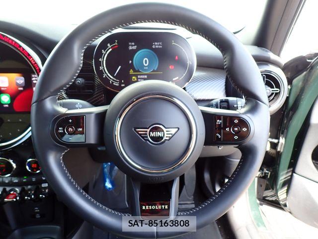Bmw MINI 2023-03 8743983-10