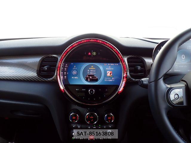 Bmw MINI 2023-03 8743983-14