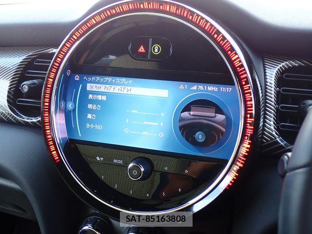 Bmw MINI 2023-03 8743983-17