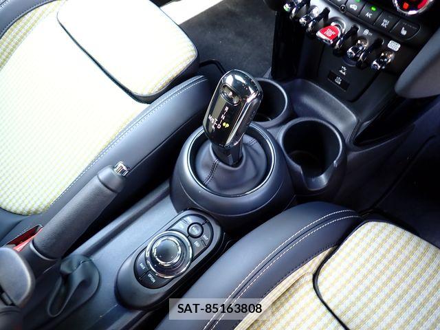 Bmw MINI 2023-03 8743983-23