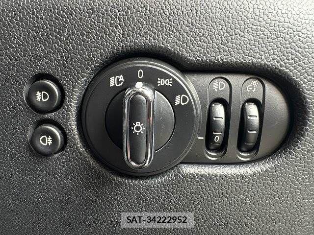 Bmw MINI 2019-07 8743994-9