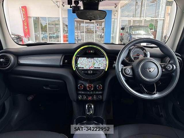Bmw MINI 2019-07 8743994-1
