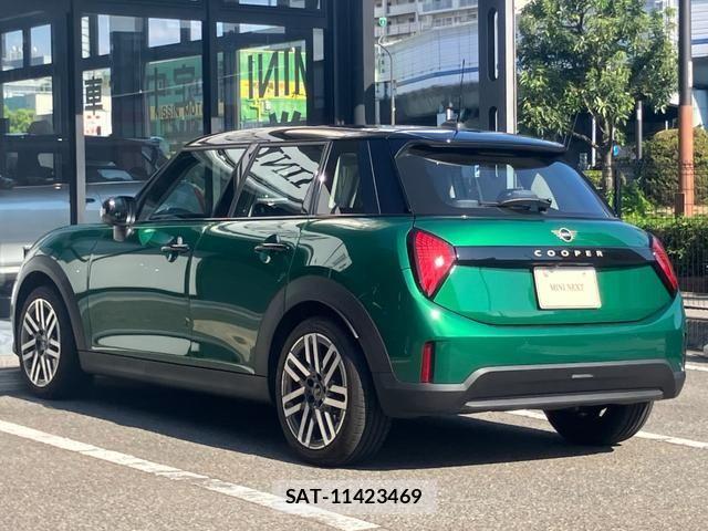 Bmw MINI 2026-02 8743982-6