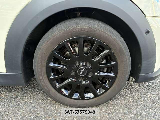 Bmw MINI 2023-01 8743992-17
